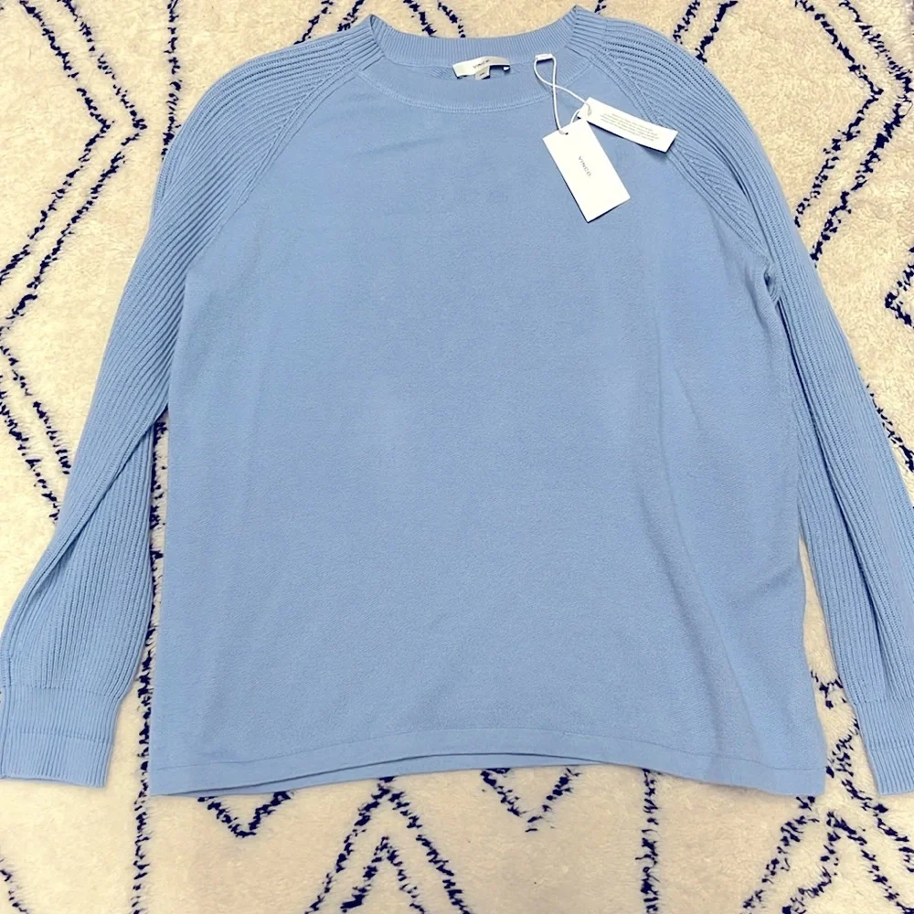 Vince Ribbed Cotton Pullover, Glacier, NWT. Size Medium - Picture 3 of 6